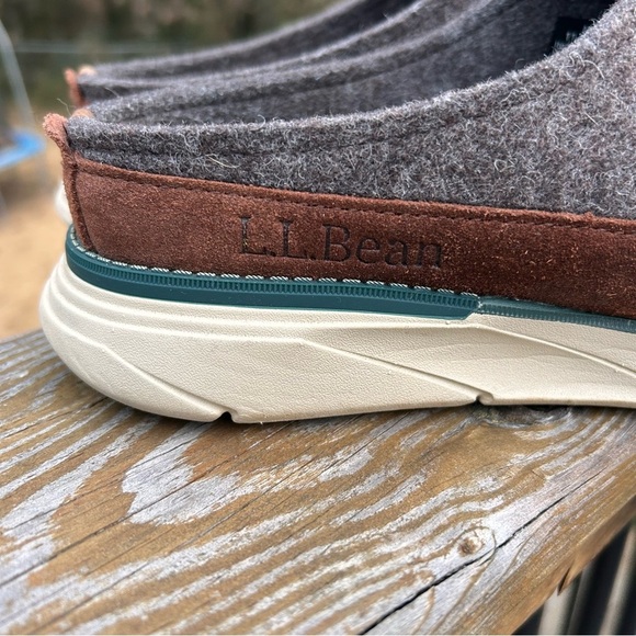 L.L.Bean Downeast Clogs in a gray wool blend and brown suede Men’s 11 main image 7